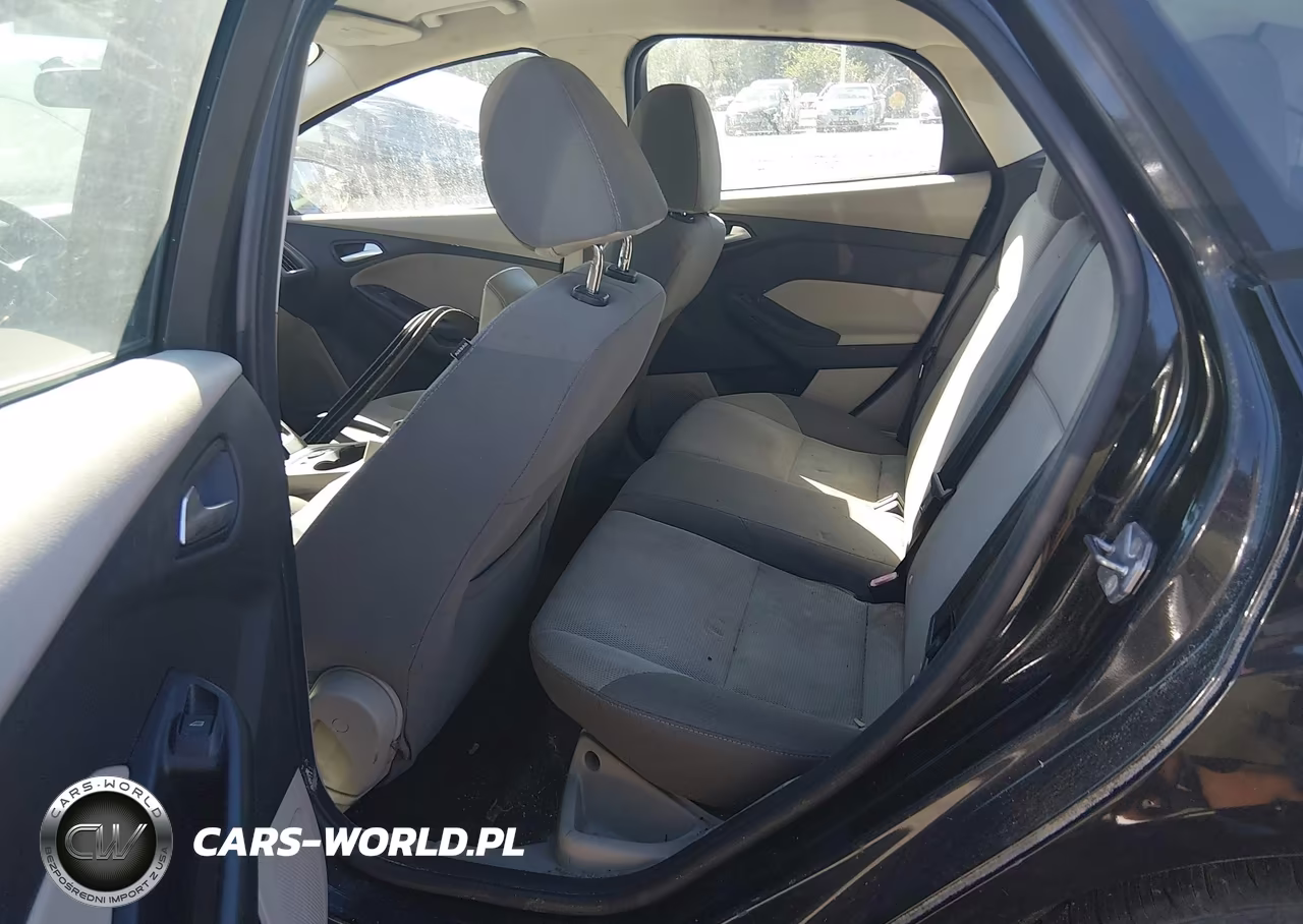 2013 Ford Focus Se VIN:1FADP3K24DL160681 - 8