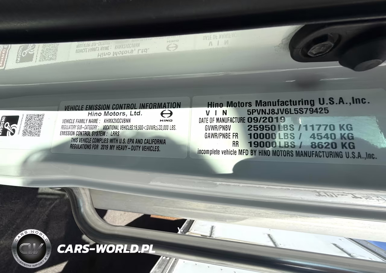 2020 Hino 268 Box Truck VIN:5PVNJ8JV6L5S79425 - 11