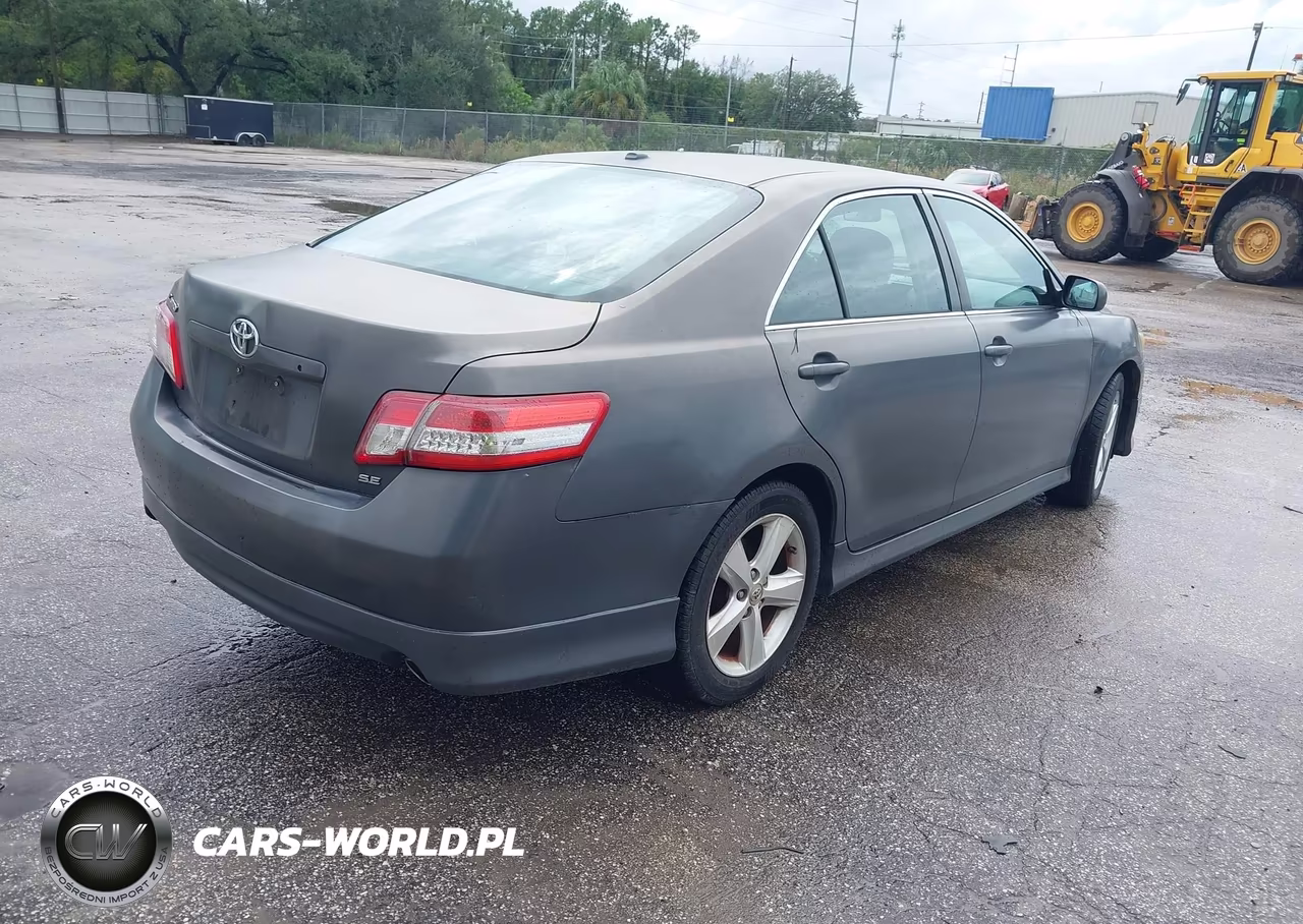 2011 Toyota Camry Se VIN:4T1BF3EK7BU756113 - 4