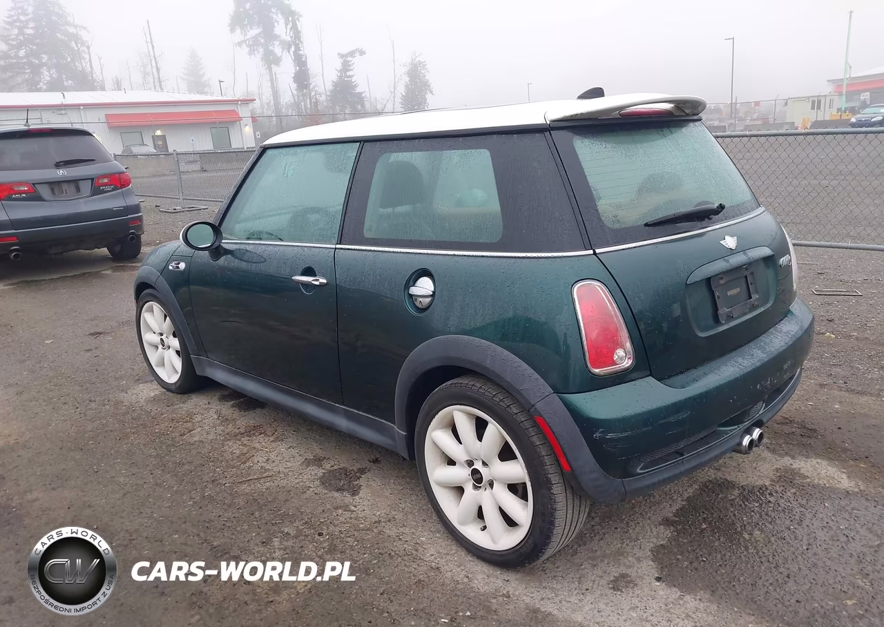 2006 Mini Cooper S VIN:WMWRE335X6TN25055 - 3