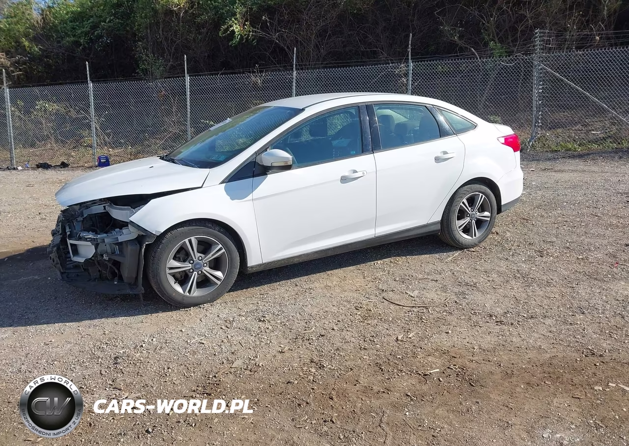 2017 Ford Focus Se VIN:1FADP3FE4HL259950 - 2