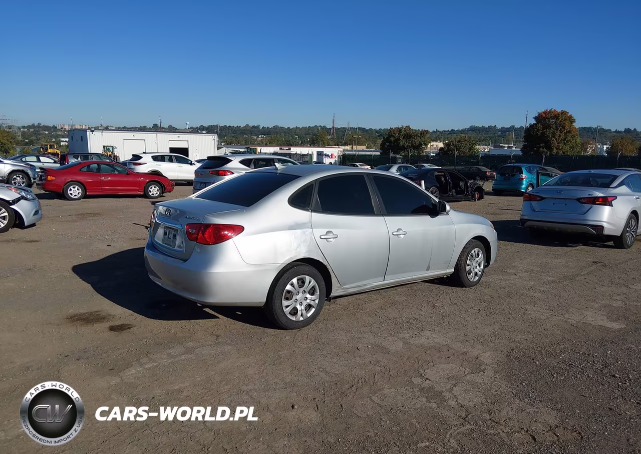 2010 Hyundai Elantra Gls VIN:KMHDU4AD4AU189482 - 4