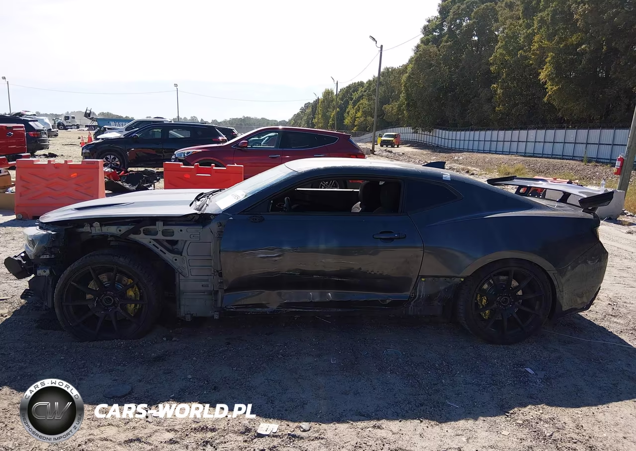 2017 Chevrolet Camaro 1Ss VIN:1G1FF1R78H0151820 - 15