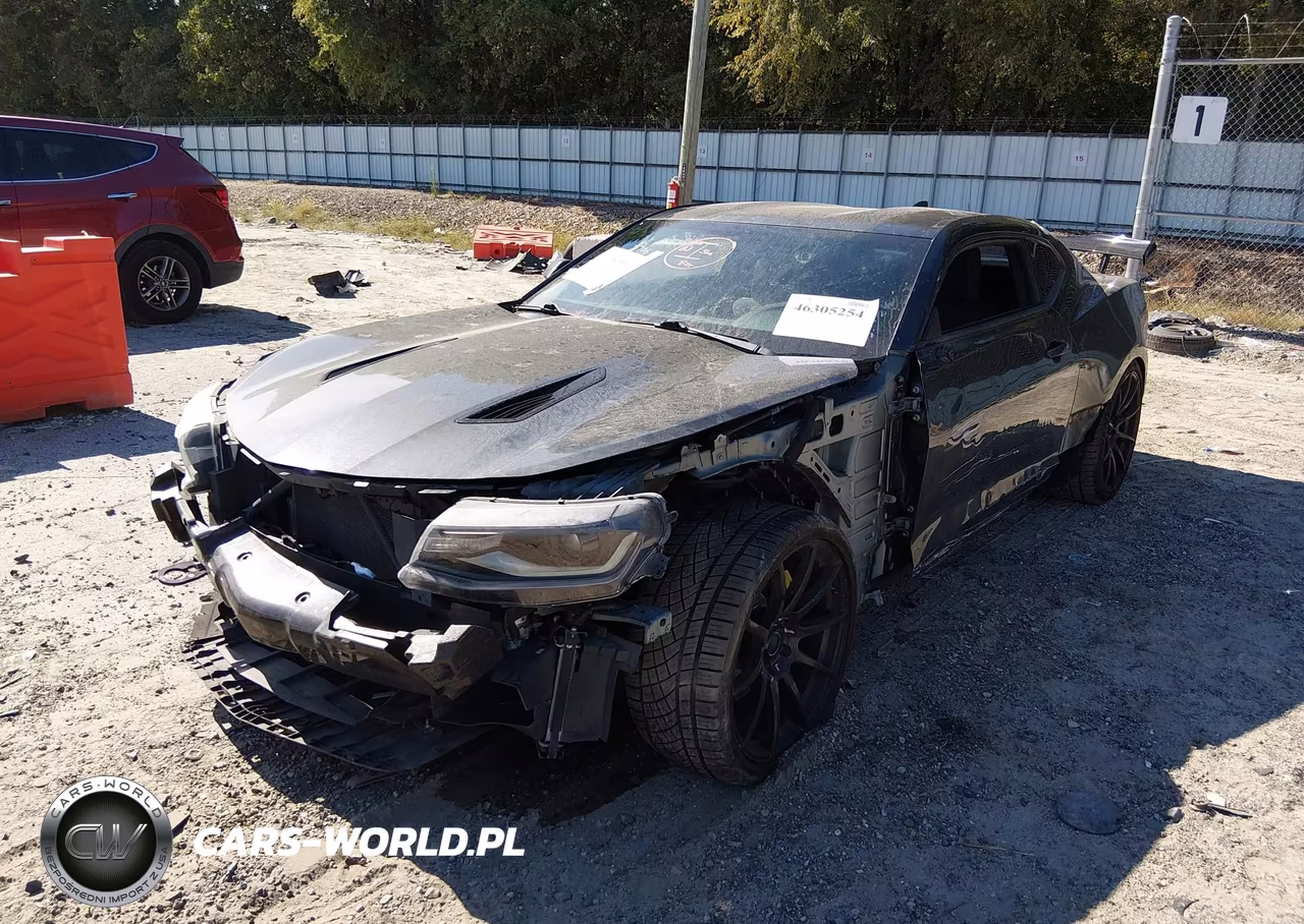2017 Chevrolet Camaro 1Ss VIN:1G1FF1R78H0151820 - 6