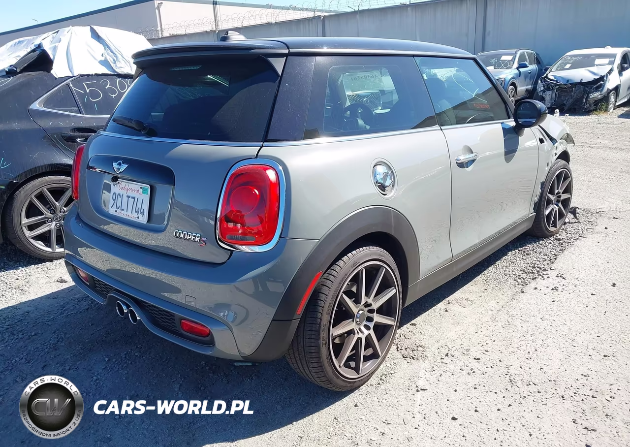 2016 Mini Hardtop Cooper S VIN:WMWXP7C54G2A42812 - 4