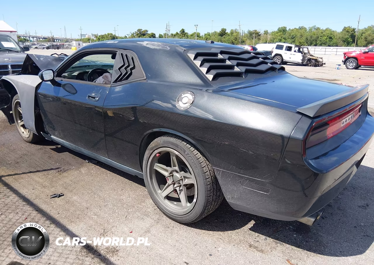 2009 Dodge Challenger Srt-8 VIN:2B3LJ74W19H563926 - 3