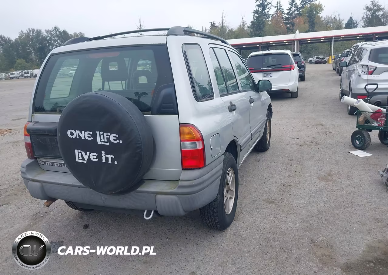 2002 Chevrolet Tracker Hard Top Base VIN:2CNBJ13C526918706 - 4