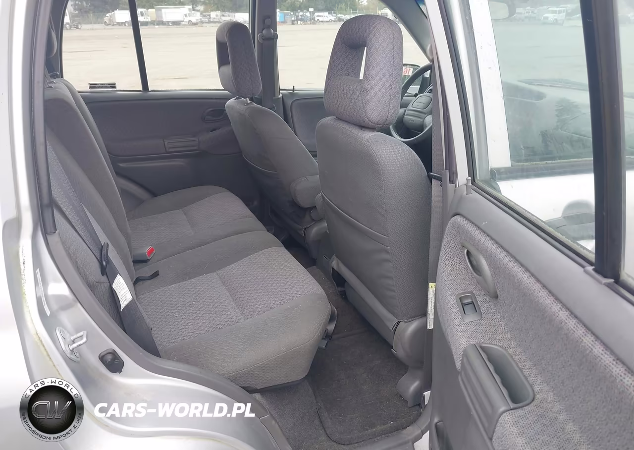 2002 Chevrolet Tracker Hard Top Base VIN:2CNBJ13C526918706 - 8