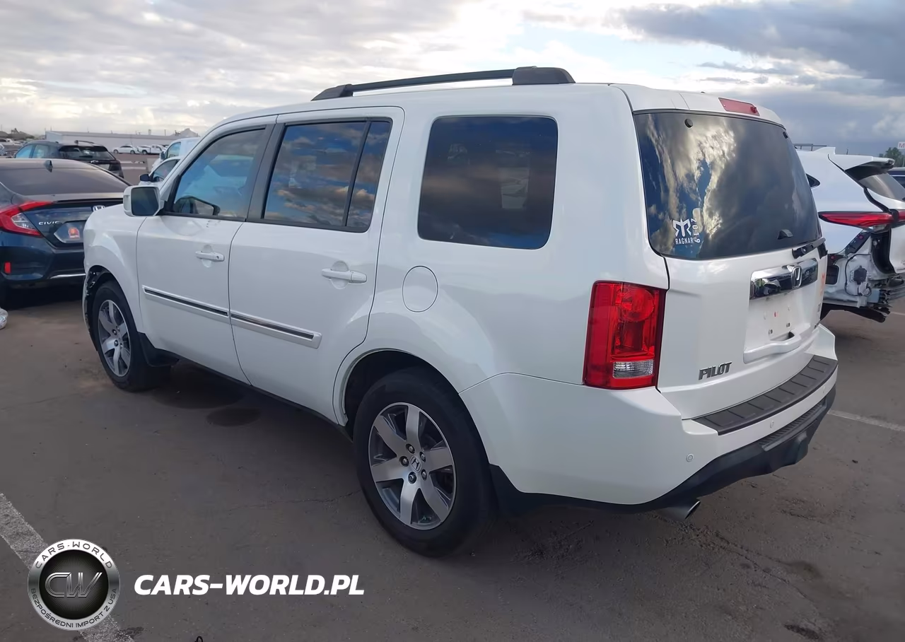 2013 Honda Pilot Touring VIN:5FNYF3H93DB021552 - 3