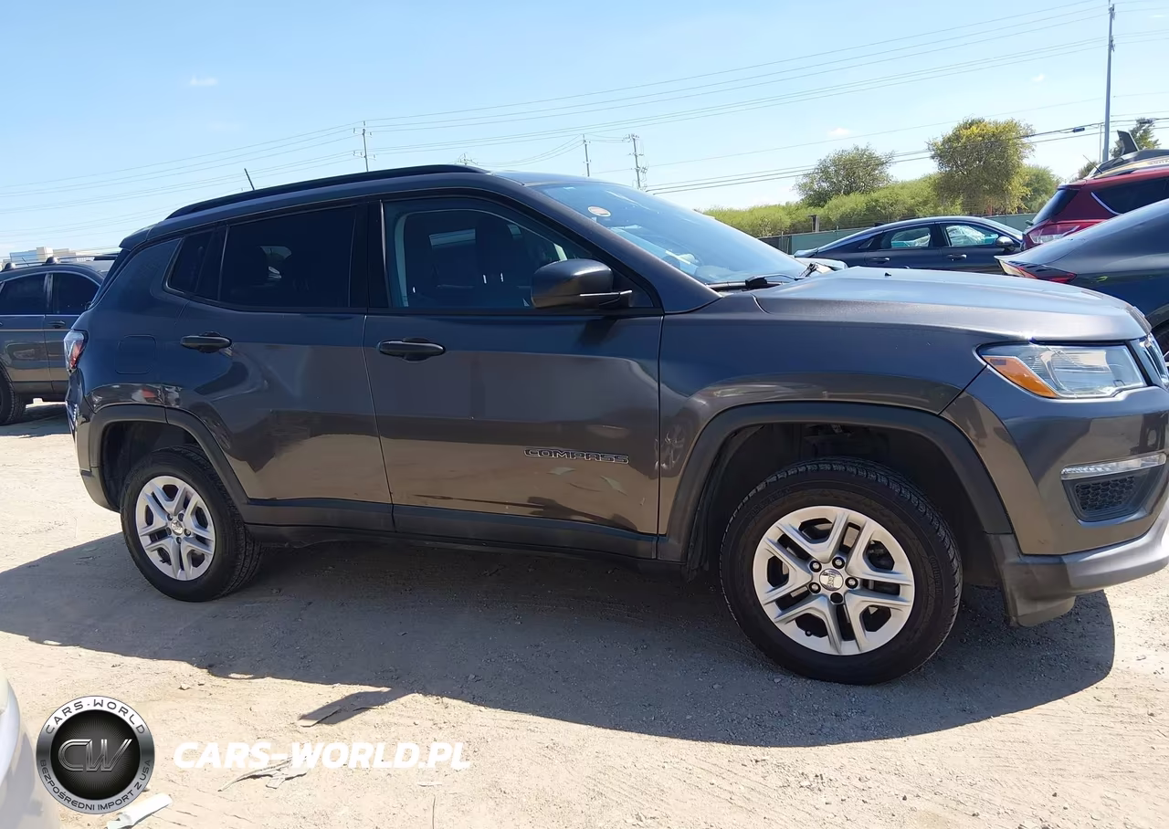 2018 Jeep Compass Sport 4X4 VIN:3C4NJDAB4JT190917 - 13