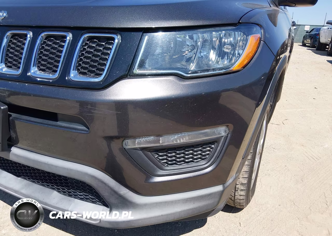 2018 Jeep Compass Sport 4X4 VIN:3C4NJDAB4JT190917 - 17