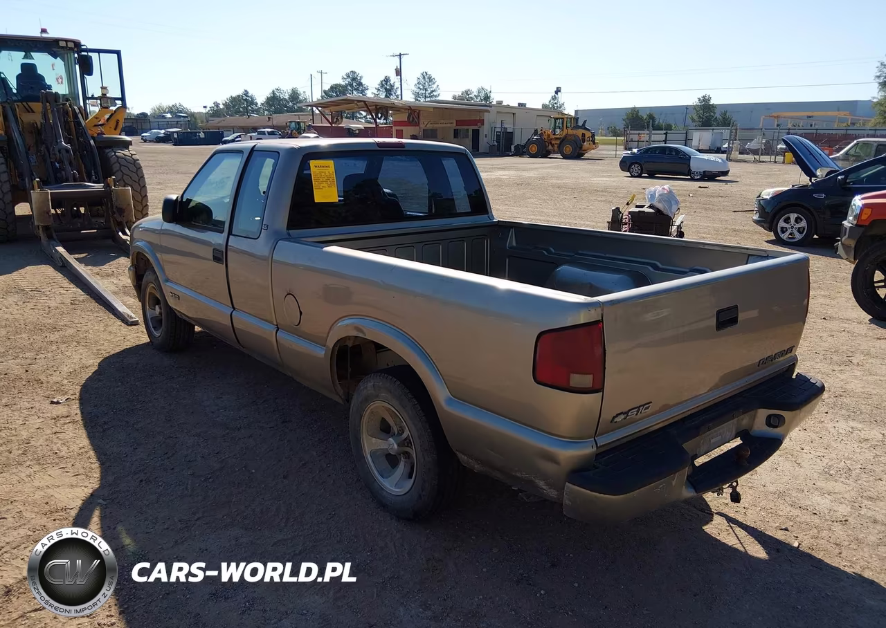 2001 Chevrolet S-10 Ls VIN:1GCCS19571K125806 - 3