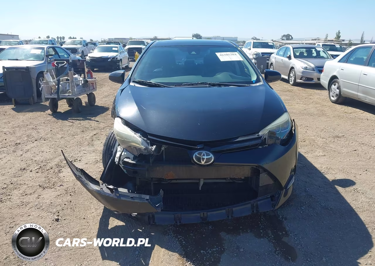 2017 Toyota Corolla Xle VIN:5YFBURHE0HP709532 - 13
