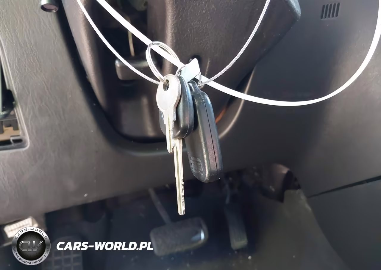 2007 Toyota Corolla S VIN:2T1BR30E37C730304 - 11