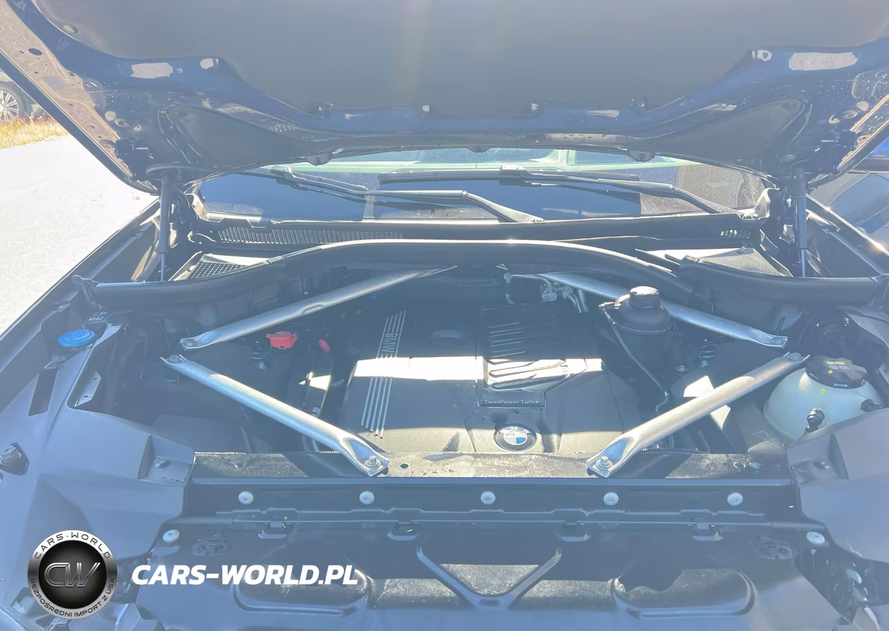 2020 BMW X7 xDrive40I VIN:5UXCW2C07L0E74990 - 10
