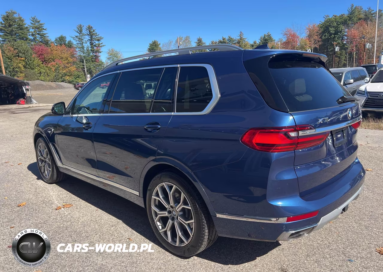 2020 BMW X7 xDrive40I VIN:5UXCW2C07L0E74990 - 3