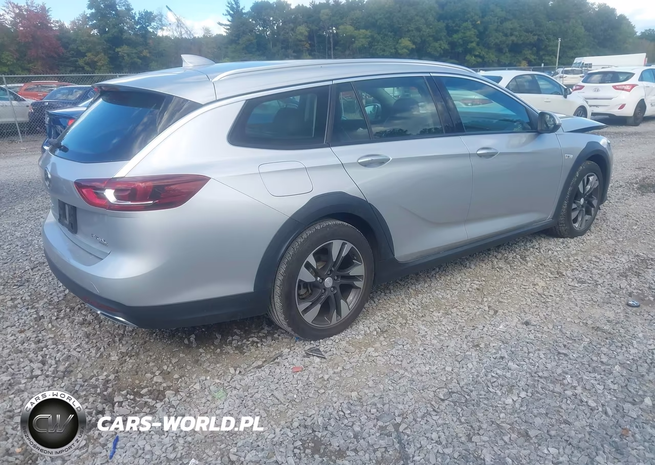 2018 Buick Regal Tourx Essence VIN:W04GV8SX4J1155990 - 4