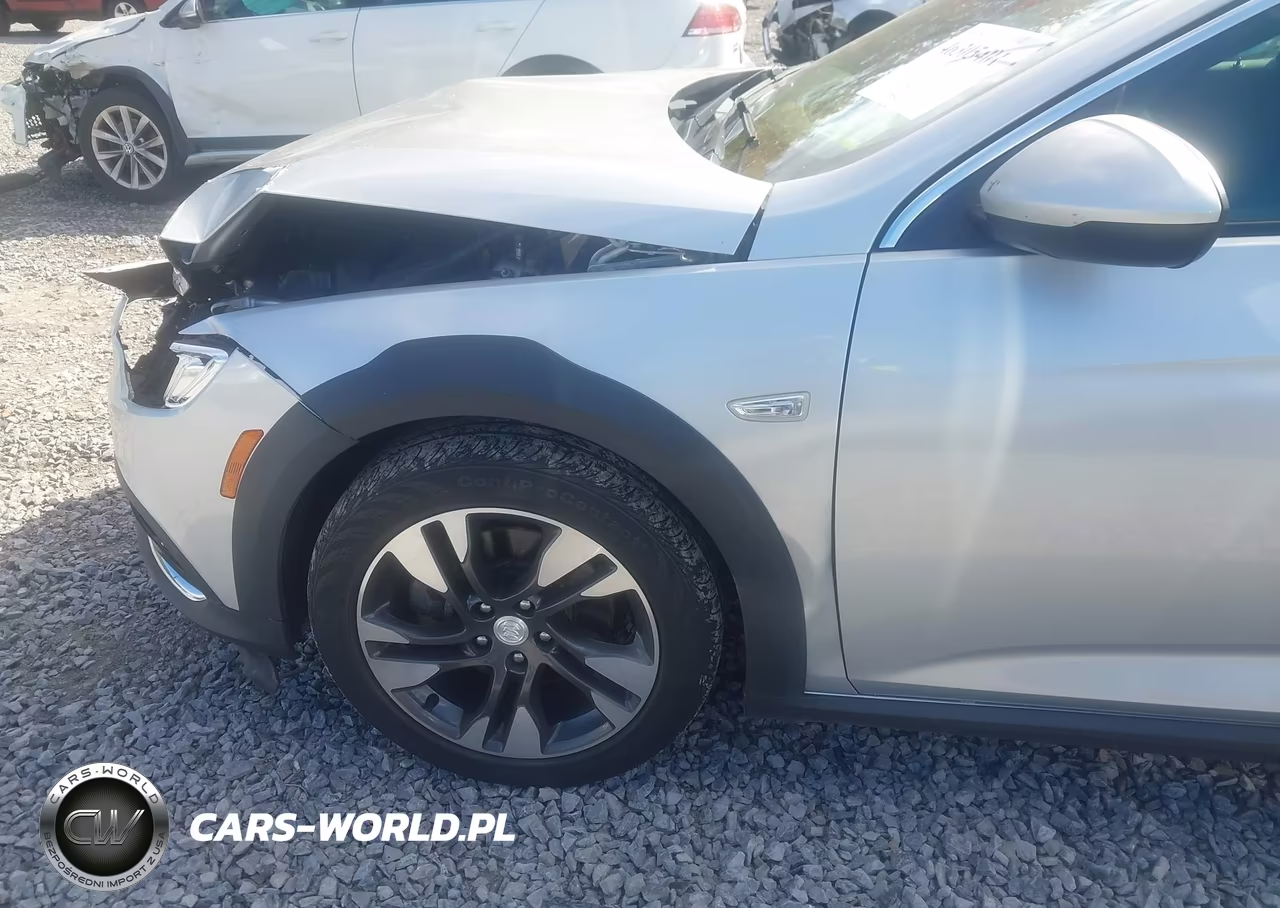 2018 Buick Regal Tourx Essence VIN:W04GV8SX4J1155990 - 6
