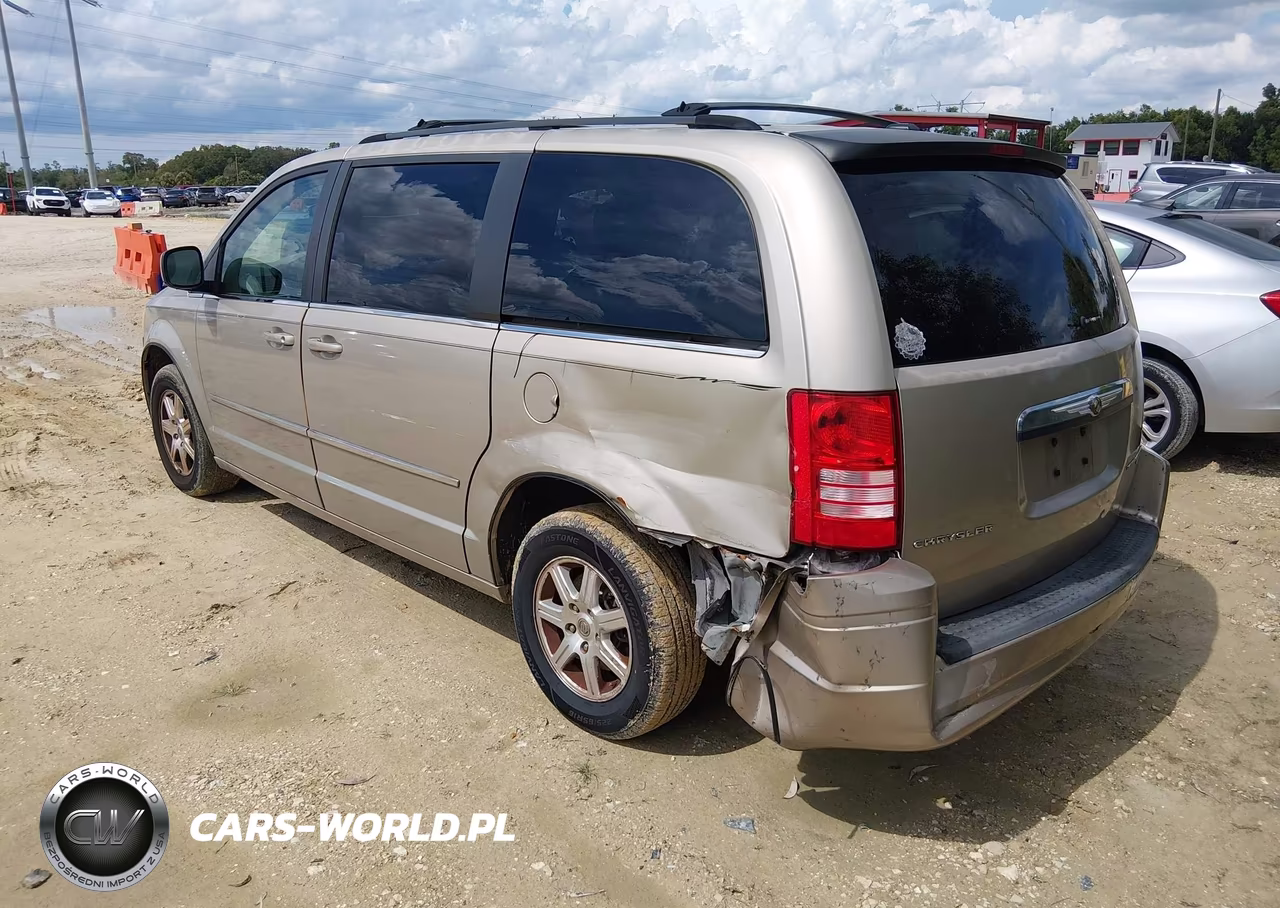 2009 Chrysler Town & Country Touring VIN:2A8HR541X9R592155 - 3