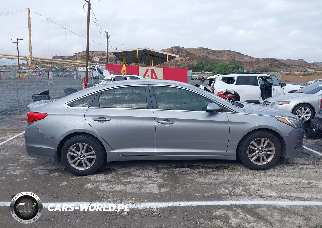 2015 Hyundai Sonata Se VIN:5NPE24AF2FH236252 - 14