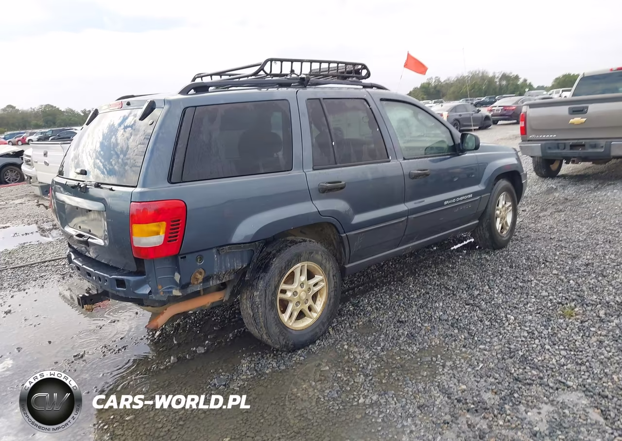 2004 Jeep Grand Cherokee Laredo VIN:1J4GX48S64C320705 - 4
