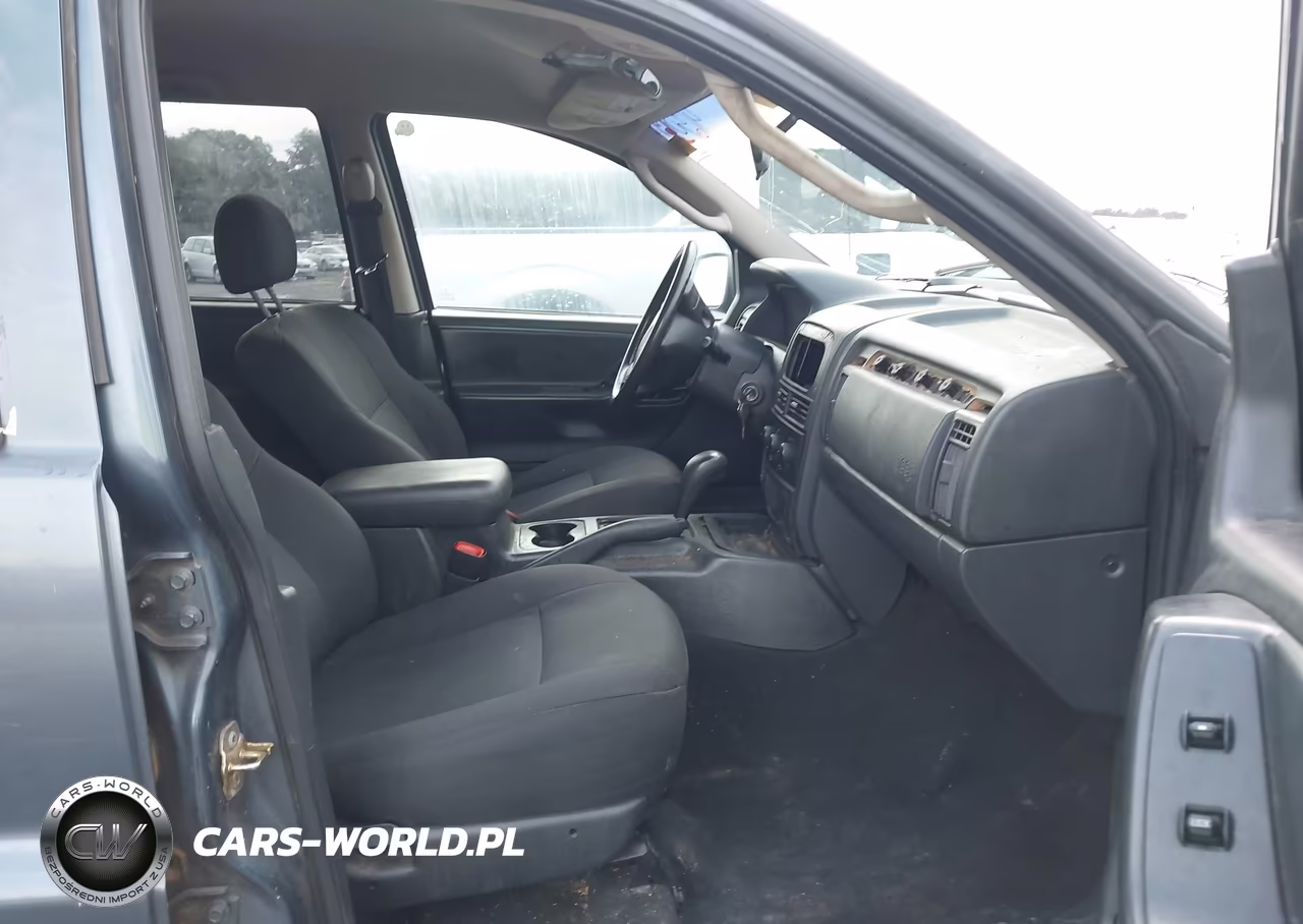 2004 Jeep Grand Cherokee Laredo VIN:1J4GX48S64C320705 - 5
