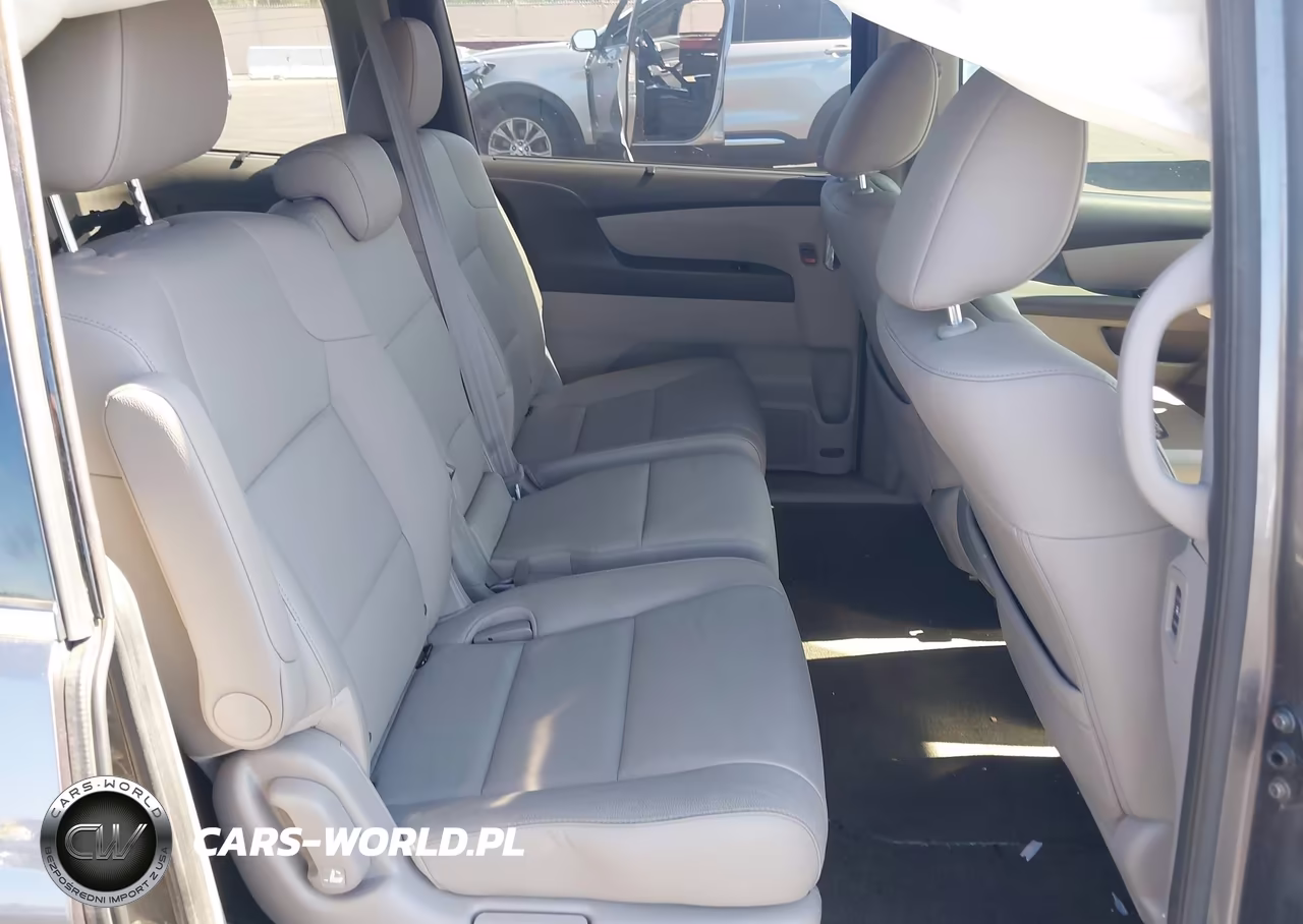 2016 Honda Odyssey Touring-Touring Elite VIN:5FNRL5H98GB142543 - 8