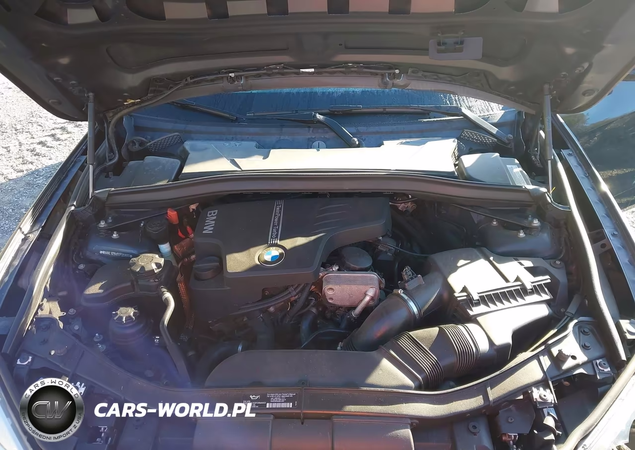 2014 BMW X1 xDrive28I VIN:WBAVL1C54EVY20860 - 10