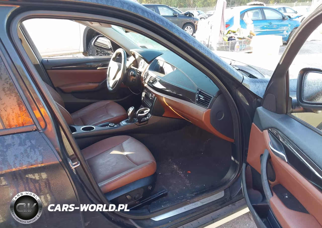 2014 BMW X1 xDrive28I VIN:WBAVL1C54EVY20860 - 5