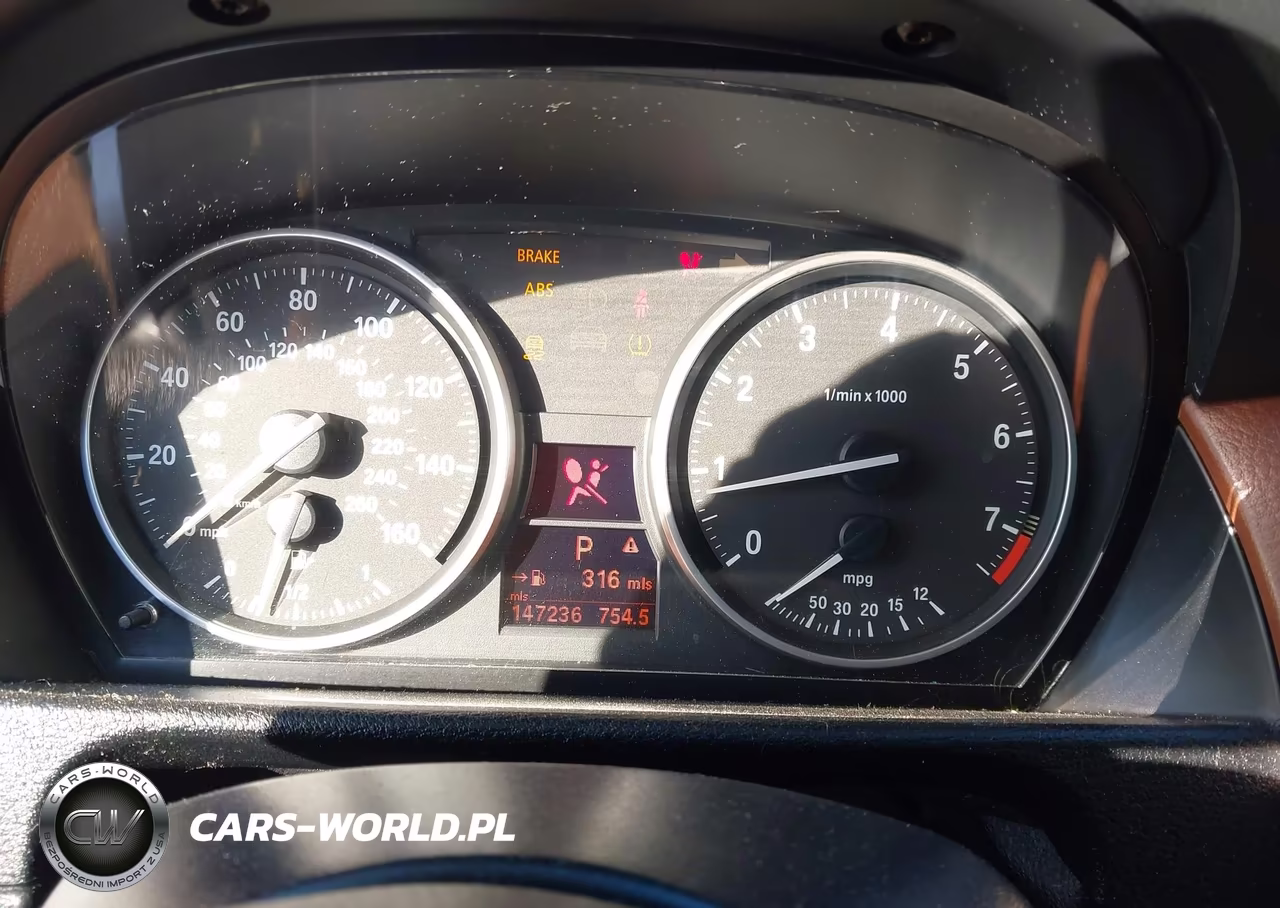 2014 BMW X1 xDrive28I VIN:WBAVL1C54EVY20860 - 7