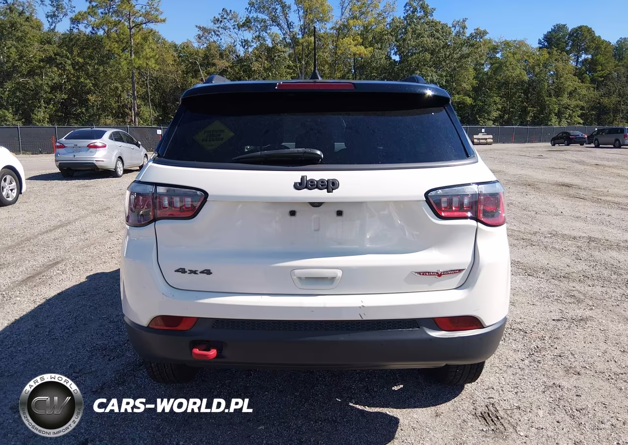 2019 Jeep Compass Trailhawk 4X4 VIN:3C4NJDDB0KT728574 - 16