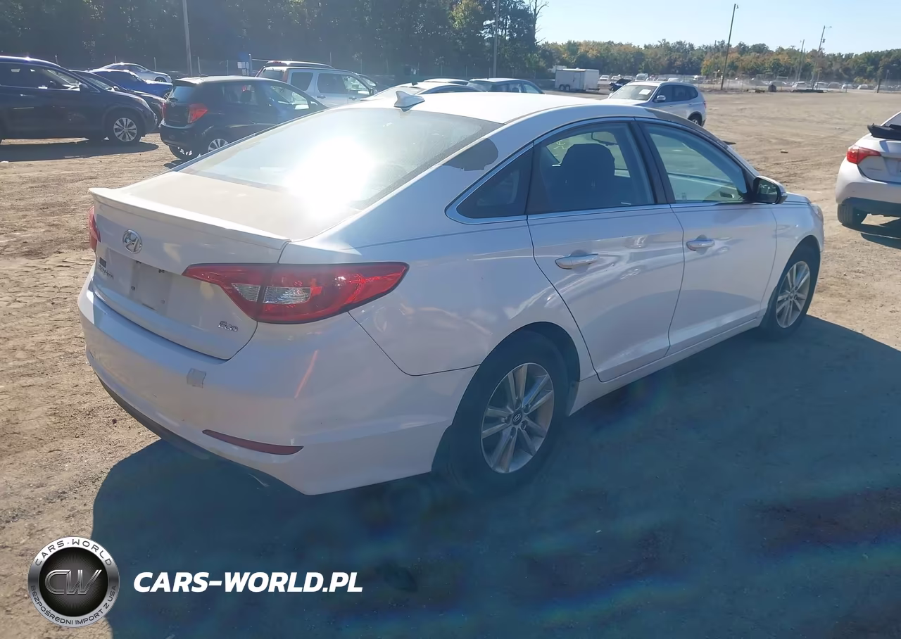 2016 Hyundai Sonata Eco VIN:5NPE24AA2GH429264 - 4