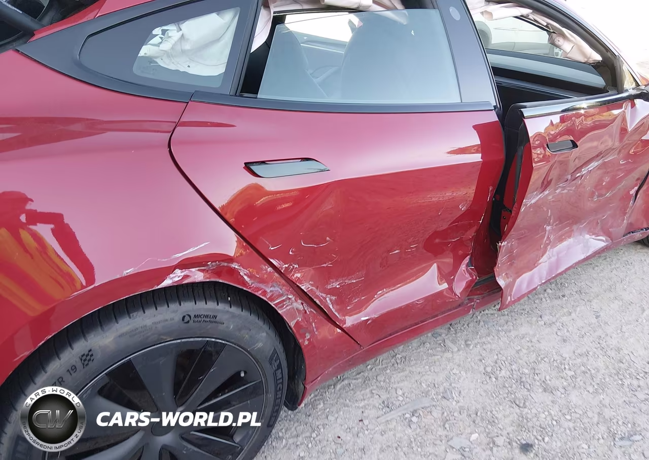 2022 Tesla Model S Dual Motor All-Wheel Drive VIN:5YJSA1E57NF489618 - 6