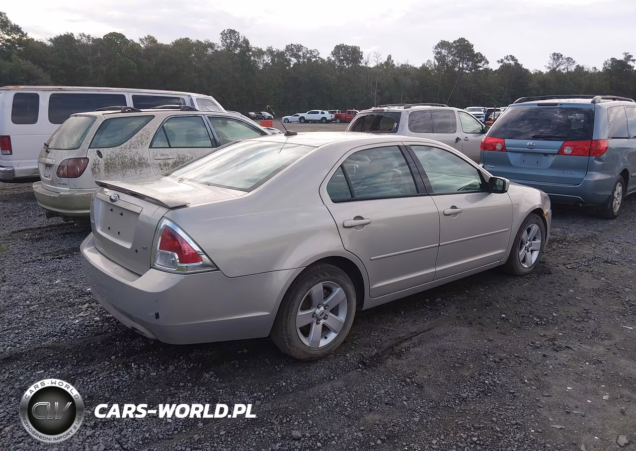 2009 Ford Fusion Se VIN:3FAHP07Z59R121189 - 4