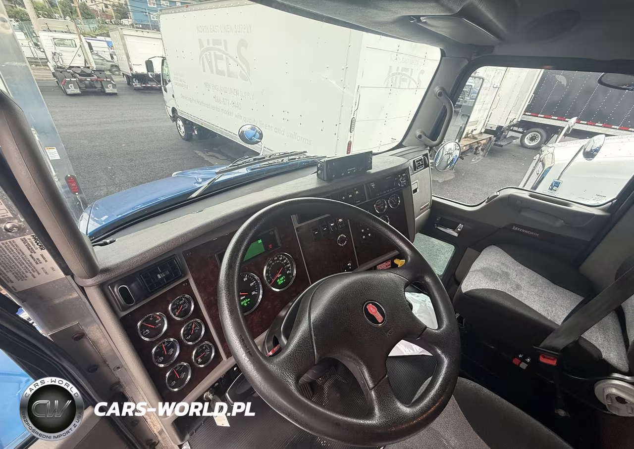 2018 Kenworth T370 Reefer Box Truck VIN:2NKHHJ7X2JM195624 - 6