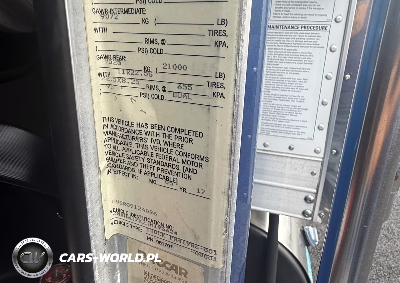 2018 Kenworth T370 Reefer Box Truck VIN:2NKHHJ7X2JM195624 - 9