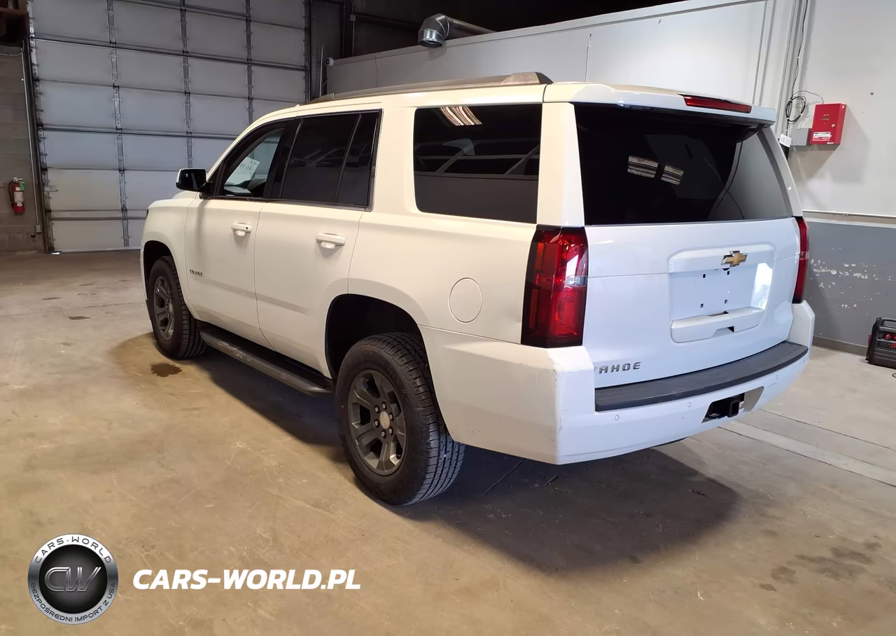 2018 Chevrolet Tahoe Ls VIN:1GNSCAEC9JR357285 - 3