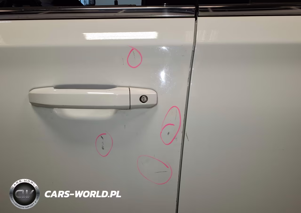 2018 Chevrolet Tahoe Ls VIN:1GNSCAEC9JR357285 - 6