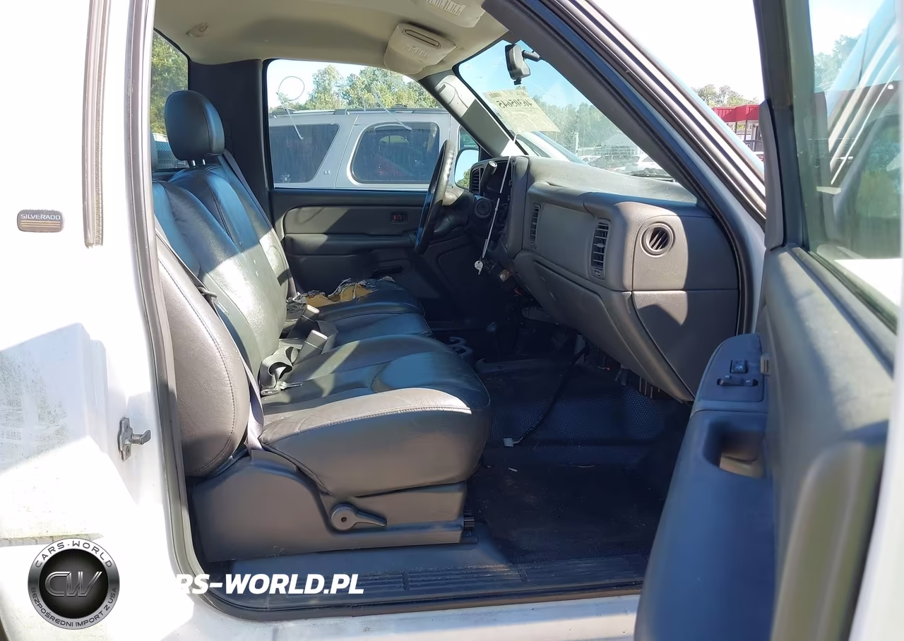 2005 Chevrolet Silverado 1500 Work Truck VIN:1GCEK14V05E295719 - 5