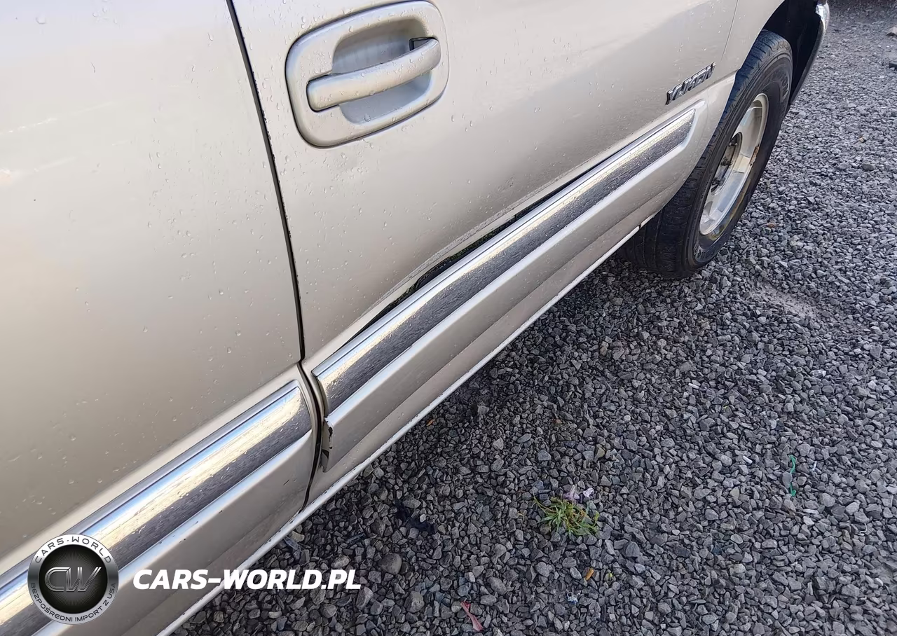 2005 GMC Yukon Sle VIN:1GKEC13T95R267623 - 13