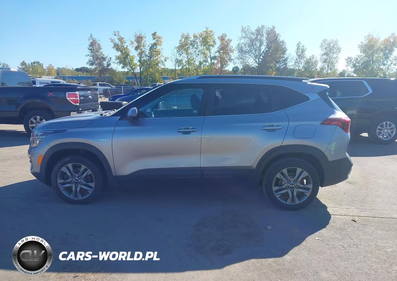 2021 Kia Seltos S VIN:KNDEUCAAXM7069407 - 14