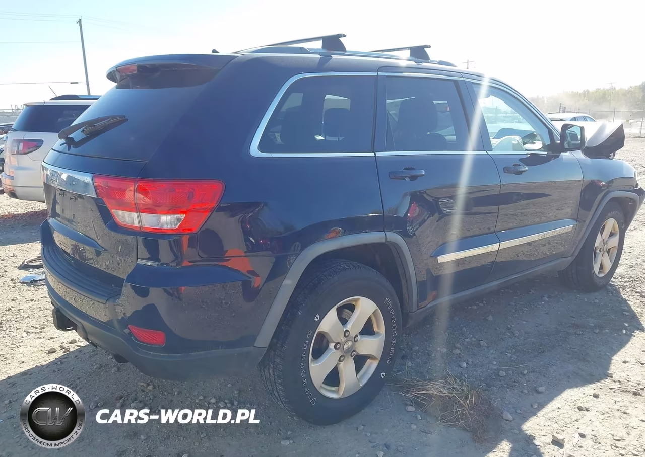 2012 Jeep Grand Cherokee Laredo VIN:1C4RJFAG5CC197172 - 4