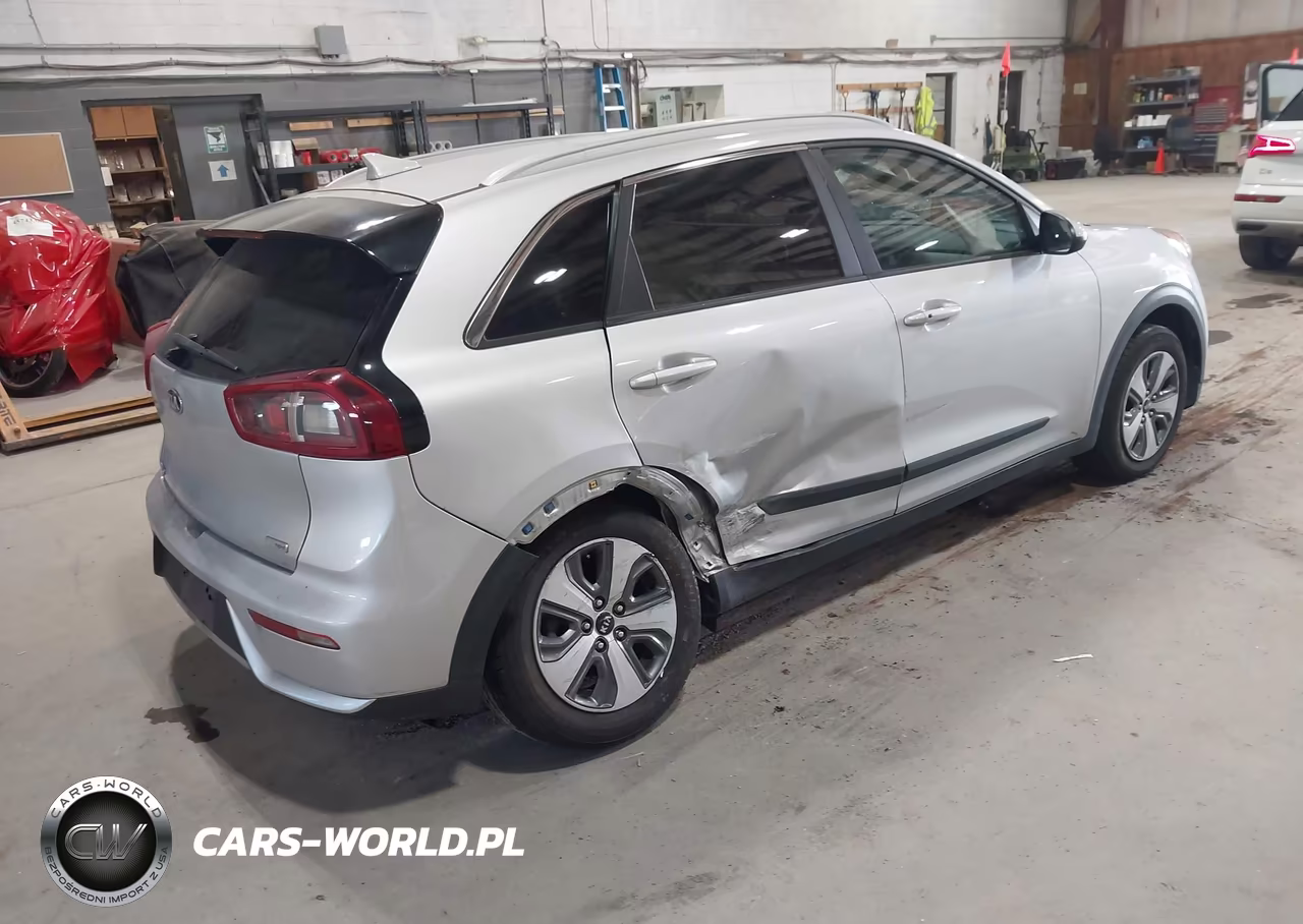 2019 Kia Niro Lx VIN:KNDCB3LC6K5217430 - 4