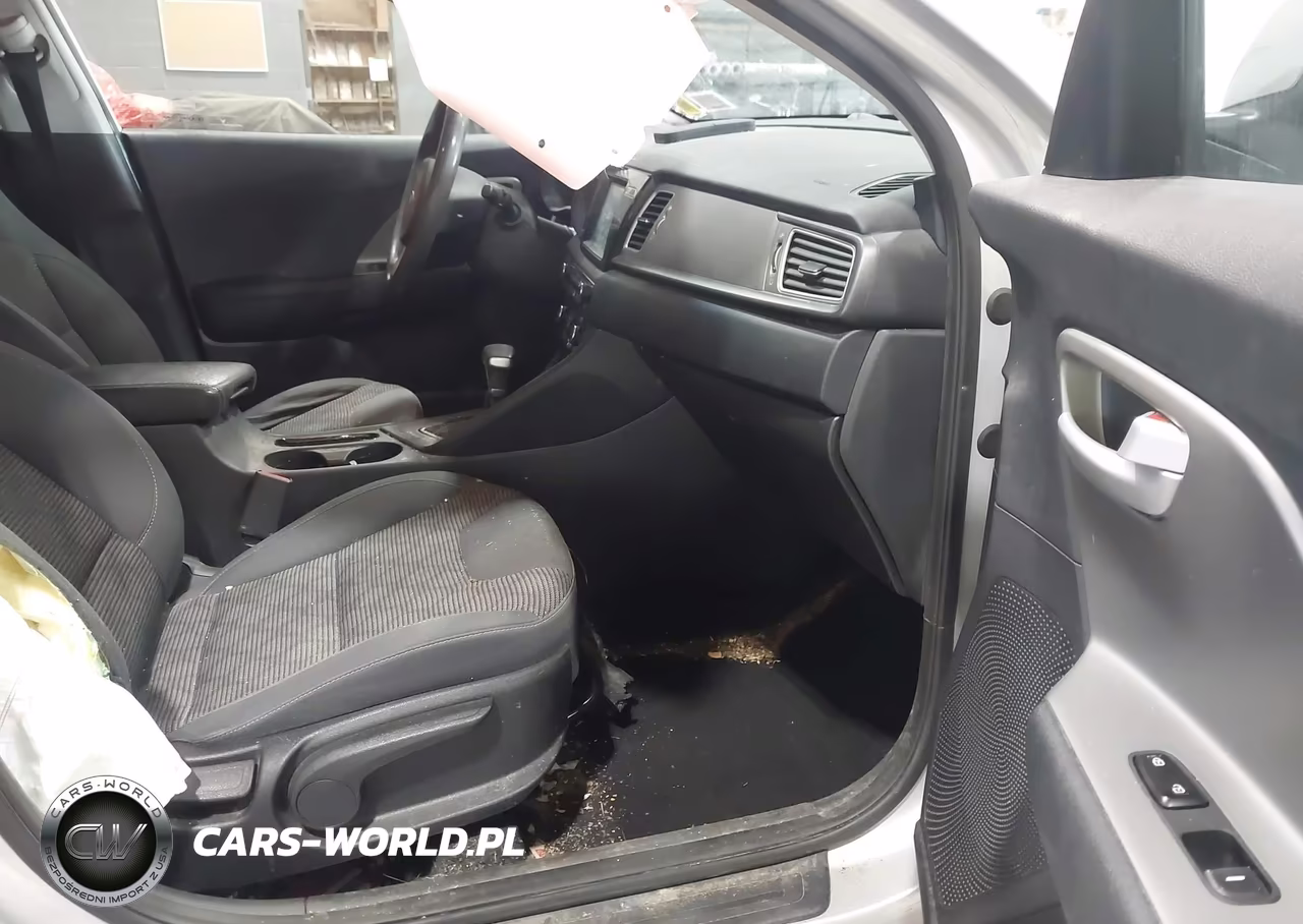 2019 Kia Niro Lx VIN:KNDCB3LC6K5217430 - 5