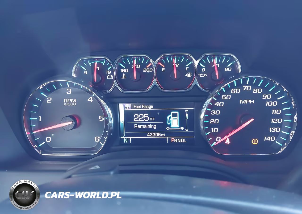 2018 Chevrolet Tahoe Ls VIN:1GNSKAEC5JR131747 - 7
