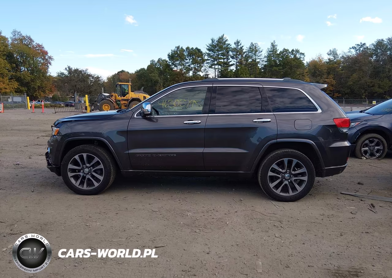2018 Jeep Grand Cherokee Overland 4X4 VIN:1C4RJFCG2JC396335 - 14