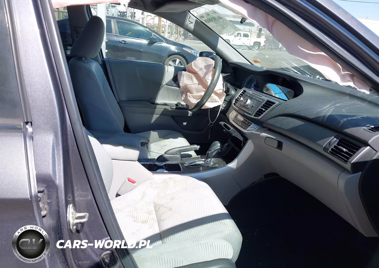2015 Honda Accord Lx VIN:1HGCR2F3XFA031051 - 5