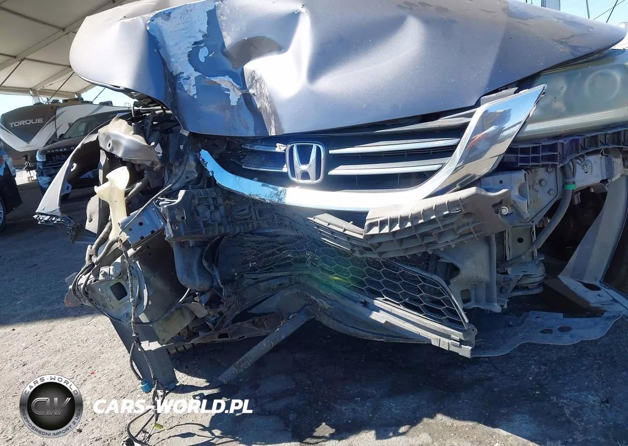 2015 Honda Accord Lx VIN:1HGCR2F3XFA031051 - 6