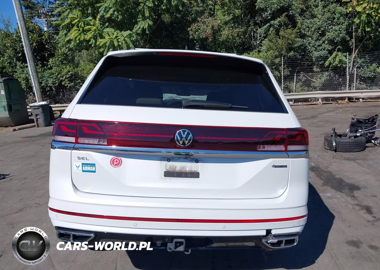 2024 Volkswagen Atlas 2.0T Sel Premium R-Line VIN:1V2FR2CA0RC534500 - 16