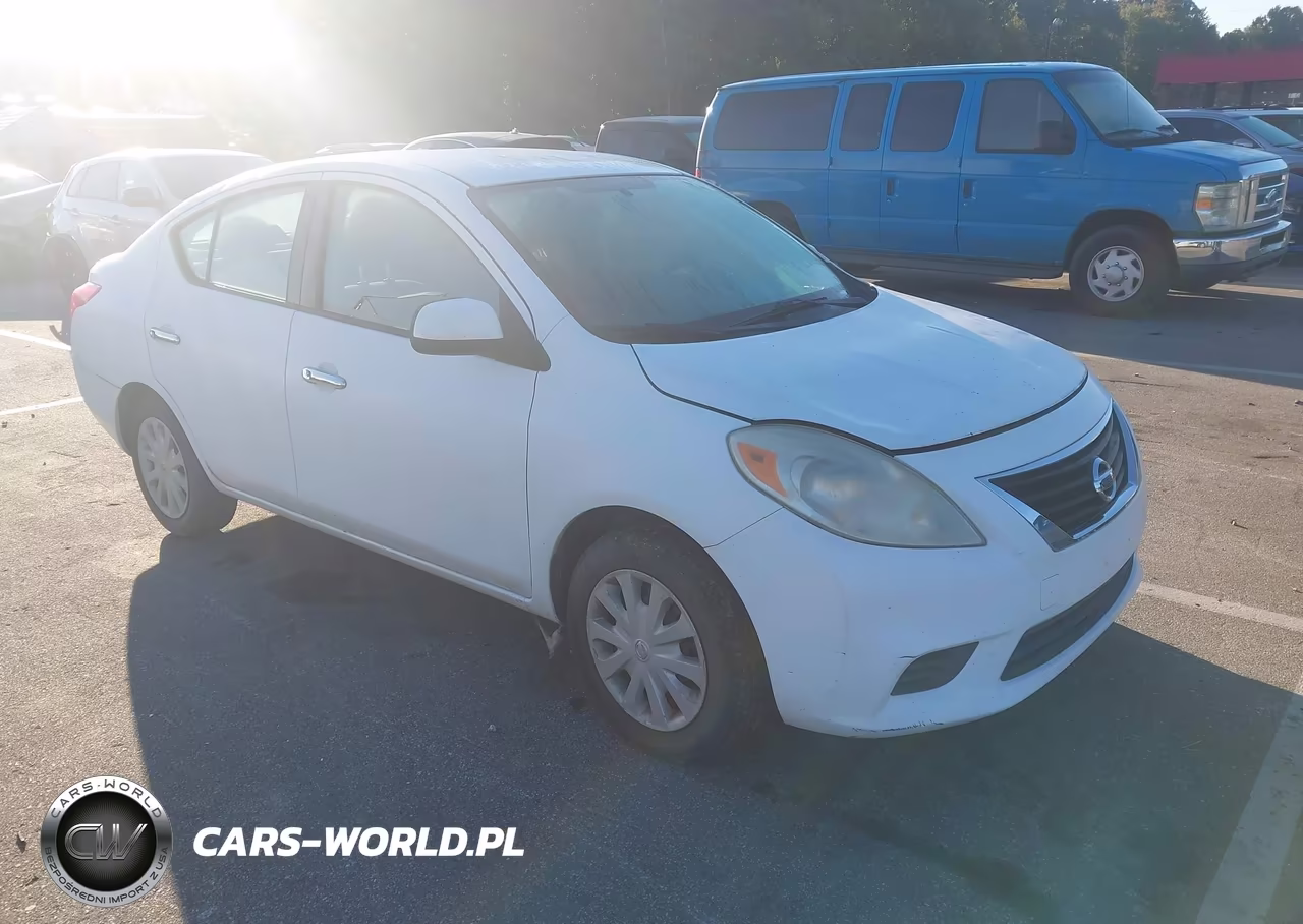 2012 Nissan Versa 1.6 Sv – zdjęcie 1 z 11